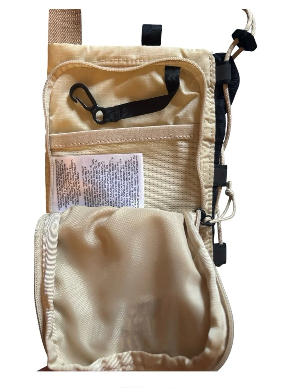 The North Face | Classic Cream & Black Mini Travel Bag Crossbody Hikers Outdoor
